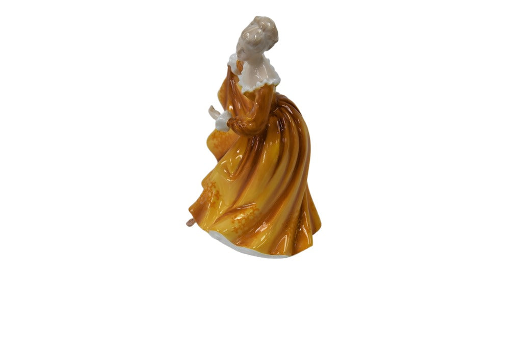 Royal Doulton Figurine "Kirsty" HN2381