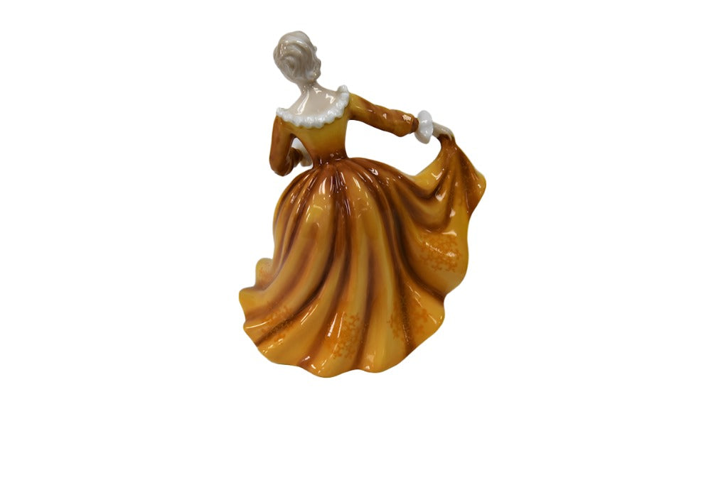 Royal Doulton Figurine "Kirsty" HN2381