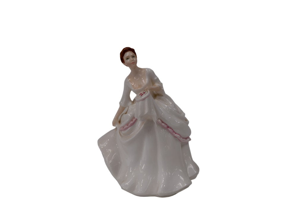 Royal Doulton Figurine "Carol" HN2961