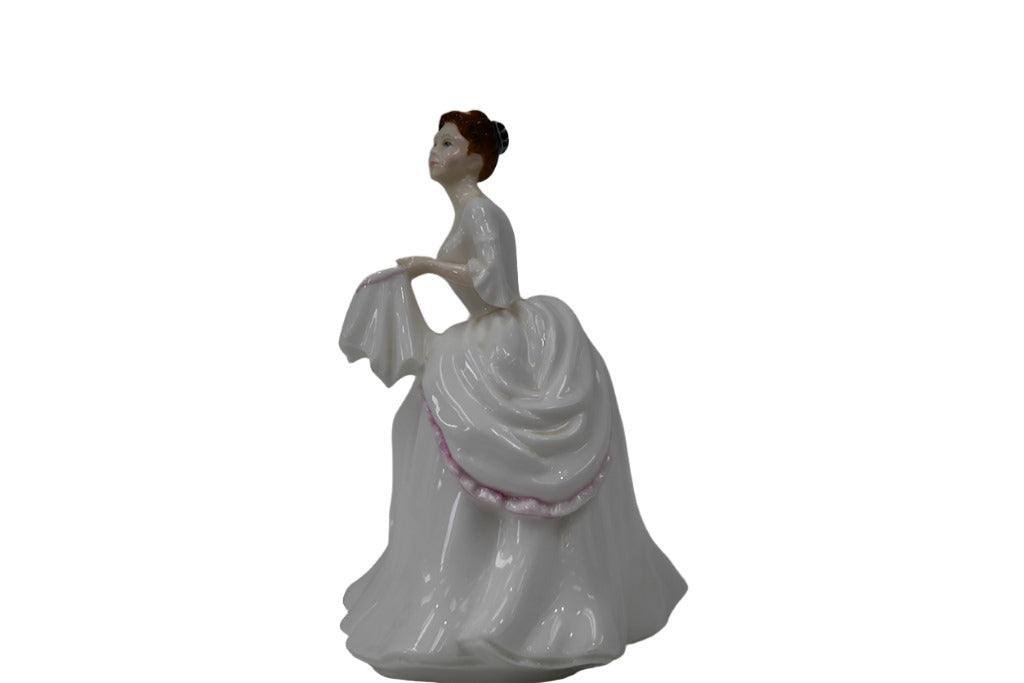 Royal Doulton Figurine "Carol" HN2961