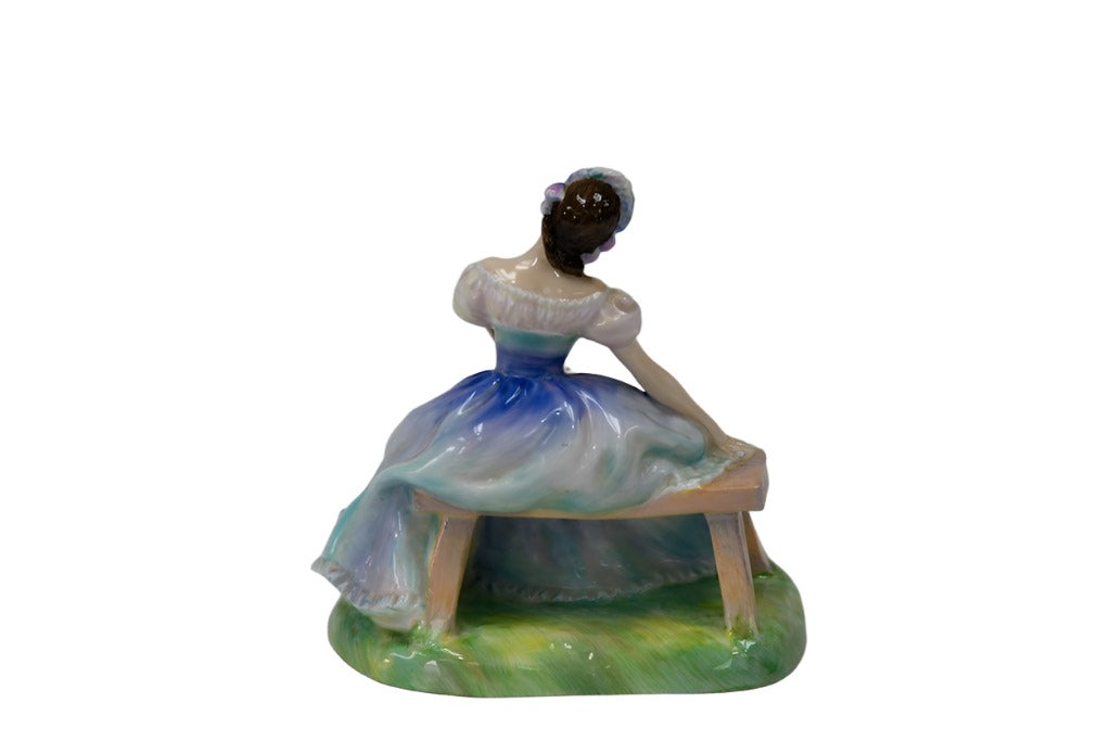 Royal Doulton Character Figure "Giselle" HN2139