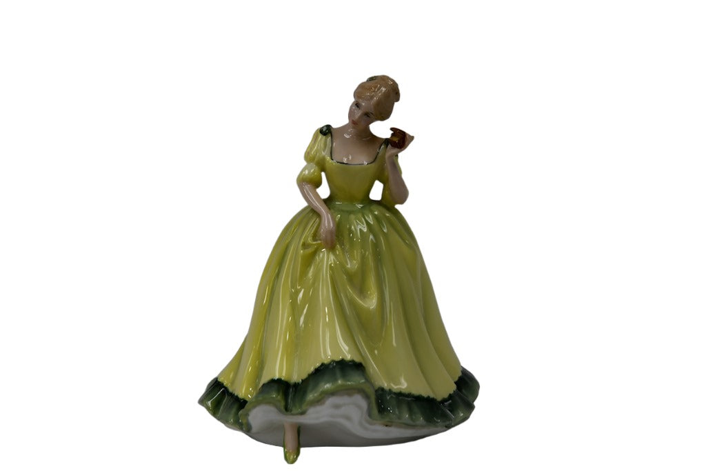 Royal Doulton Figurine "Paula" HN2906