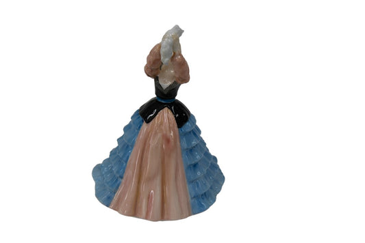 Royal Doulton Figurine "Susan" HN2952