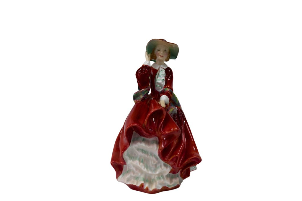 Royal Doulton Figurine "Top O' the Hill" HN1834