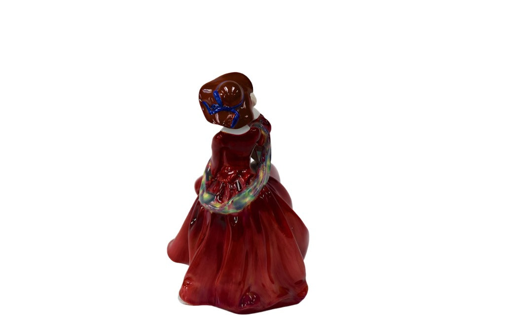 Royal Doulton Figurine "Top O' the Hill" HN1834